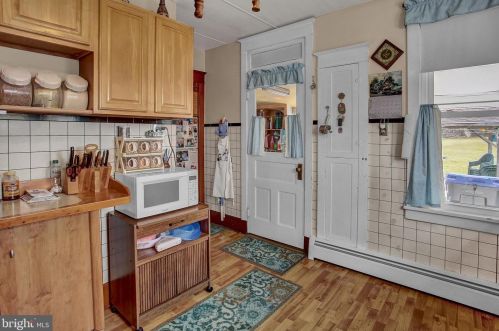 515 Spring Garden St, Carlisle PA  17013-2559 exterior