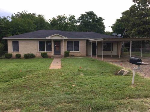 3405 Pearl St, Kilgore, TX 75662-3044