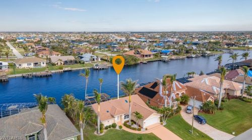 2713 52nd St, Cape Coral, FL 33914-6695
