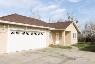 109 Clark Ct, Sacramento, CA 95838-3812