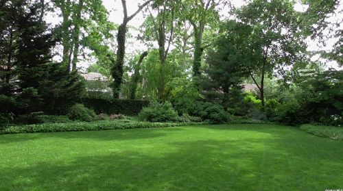 418 Walker St, Babylon NY  11704-3017 exterior