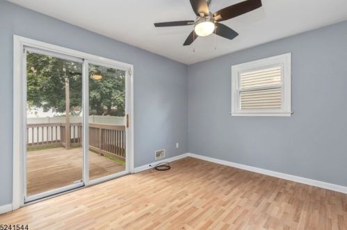 336 Hoe Ave, Scotch Plains NJ  07076-1135 exterior