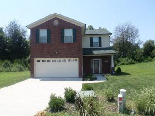 428 Sandy Cir, Glendale KY  42701-5949 exterior