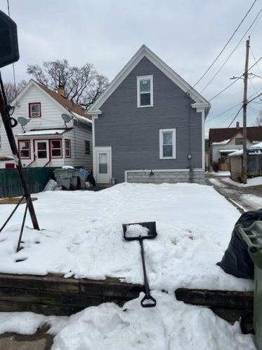 1237 32nd St, Milwaukee WI  53208-2943 exterior