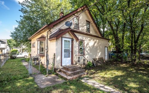 870 Case Ave, Saint Paul, MN 55106-3804