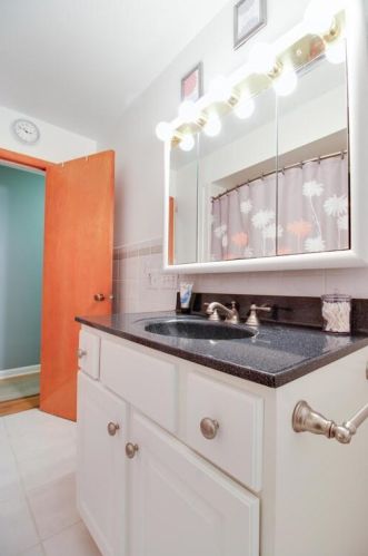 1319 Indiana Ave, Marion OH  43302-5615 exterior