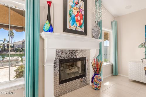 1833 Willow Tree Ct, Gilbert AZ  85234-4933 exterior