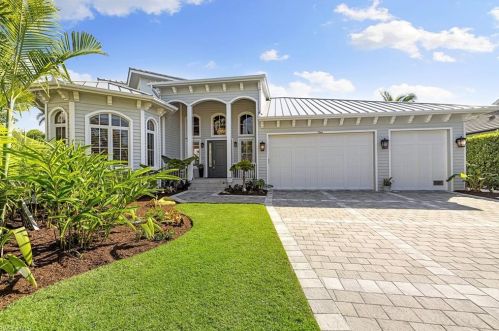 1266 Cobia Ct, Naples FL  34102-1549 exterior