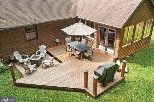 315 Bacon Rd, Red Lion PA  17356-8887 exterior