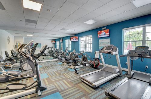 10549 Royal Caribbean Cir, Boynton Beach FL  33437-4285 exterior