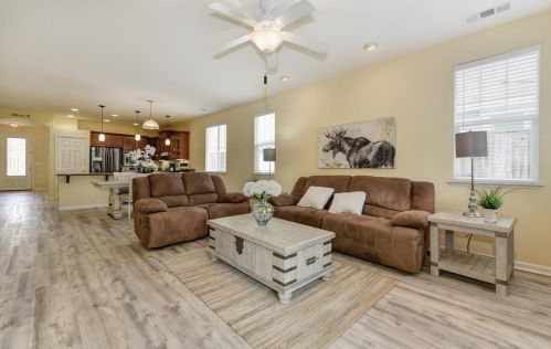 12304 Habitat Way, Rancho Cordova CA  95742-7705 exterior