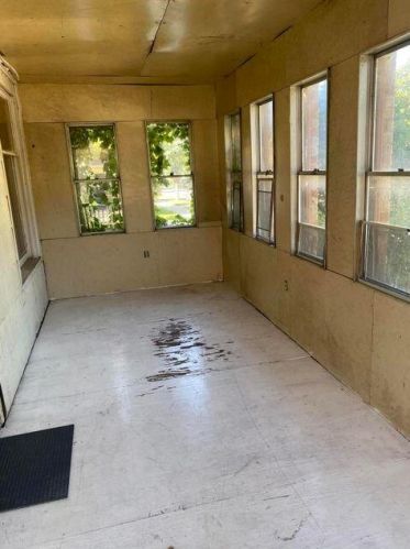 305 60, Milwaukee WI 53219-4336 exterior