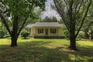 480 Walnut Grove Rd, Unionville, TN 37180-8529