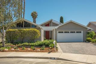 7313 Elmhurst Pl, Santa Barbara, CA 93117-2822