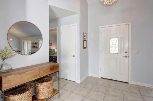 110 Spring Water Way, Folsom CA  95630-2073 exterior