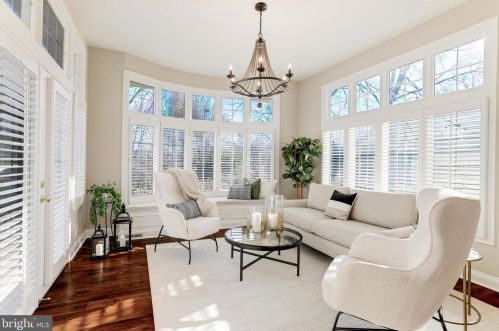 18506 Pelicans Nest Way, Leesburg VA  20176-3963 exterior