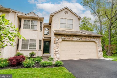 998 Jamie Ct, Blue Bell, PA 19422-2470