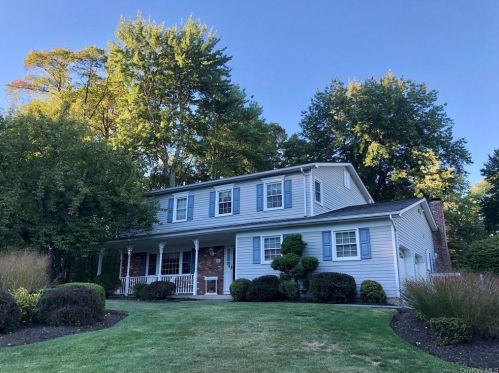 1 Capt Faldermeyer Ct, Stony Point, NY 10980-3403
