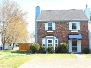 1311 Leaside Ln, Hixson, TN 37343-5728