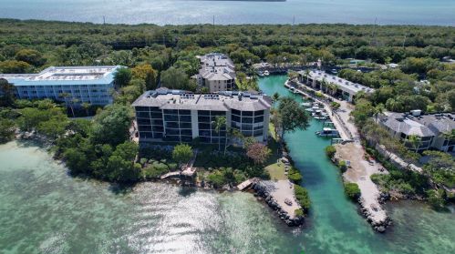 96000 Overseas Hwy, Key Largo FL  33037-2131 exterior