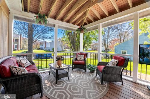 13601 Brass Harness Ct, Herndon VA  20171-3364 exterior