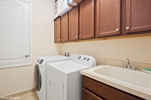 10294 Henbury St, Orlando FL  32832-6981 exterior