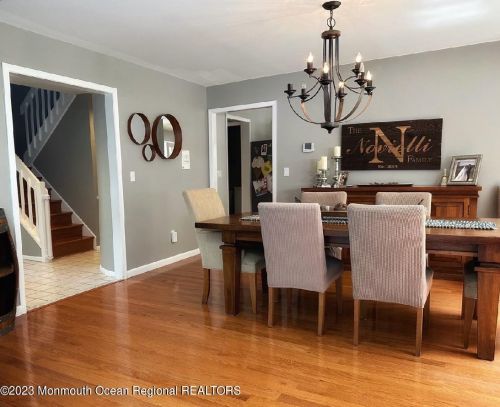 805 Holly Berry Ln, Bricktown NJ  08724-5127 exterior