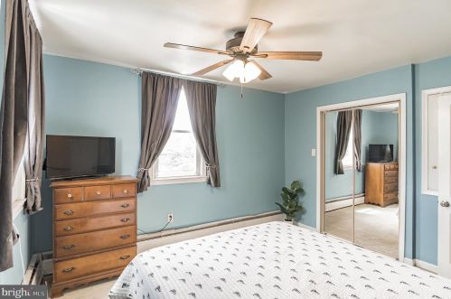 1833 Powell St, Norristown PA  19401-3025 exterior