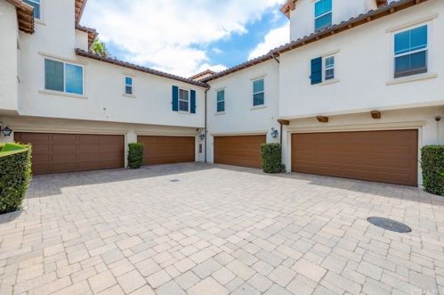 766 Olive St, Anaheim CA  92805-2733 exterior