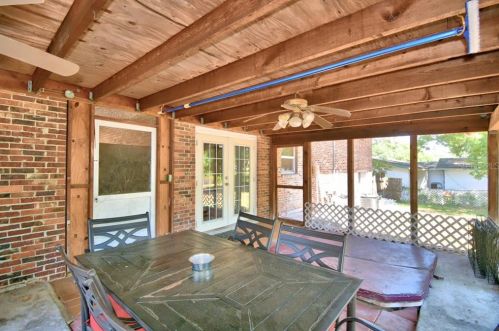 1221 Edgewater Dr, Lakeland FL  33805-4700 exterior