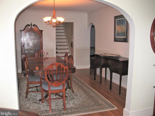 738 Bunker Hill Ave, Lawrence Township NJ  08648-4443 exterior