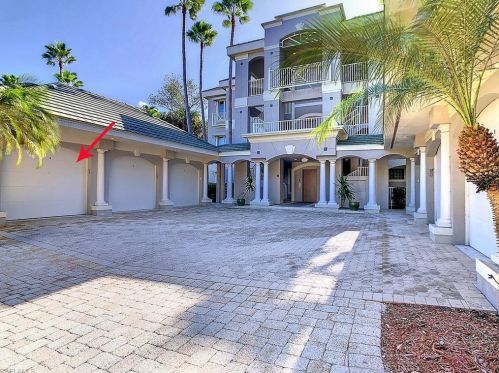 5789 Baltusrol Ct, Sanibel, FL 33957-2245