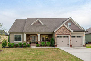 8492 Fenwick Dr, College Dale, TN 37363-1409