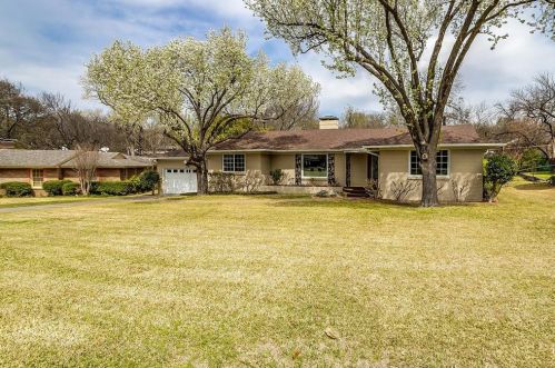 4205 Westmont Ct, Fort Worth TX  76109-5035 exterior