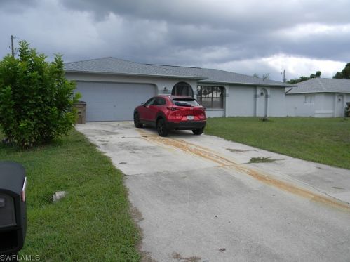 621 10th Pl, Cape Coral, FL 33909-0031