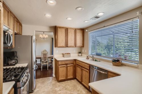 8671 Shannonbrook Ct, Lemon Grove CA  91945-2668 exterior