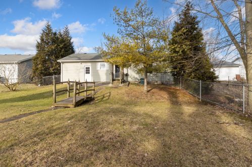 136 Prospect Ave, Bellefontaine OH  43311-1518 exterior