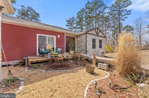 24234 Lands End Dr, Madison Mills VA  22960-3543 exterior