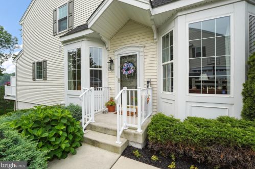22 Newberry Ct, Glen Mills, PA 19342-9524