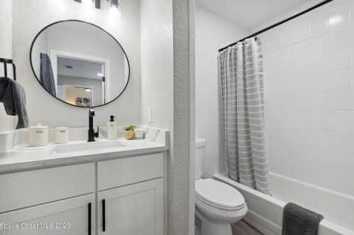 1325 Friday Rd, Cocoa FL  32926-3440 exterior