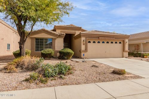 2090 Sabino Ln, Casa Grande, AZ 85122-6366