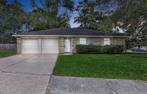 8311 Walnut Ridge Dr, Humble, TX 77338-1968