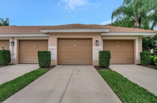 3685 Buttonwood Way, Naples FL  34112-8414 exterior