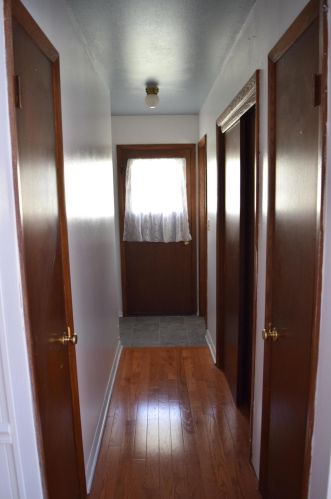 215 Moreland Blvd, Waukesha WI  53188-2464 exterior