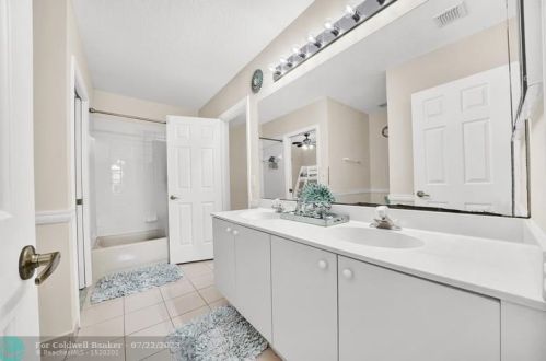 1578 191st Ave, Hollywood FL  33029-6149 exterior