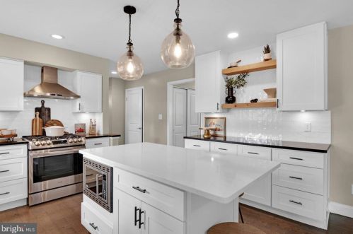 14 Maybrook Ave, Auburn NJ  08085-9703 exterior