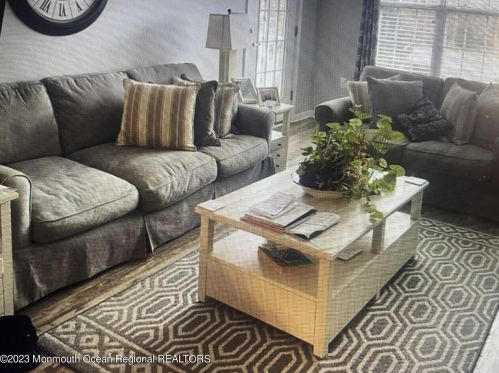 129 Sophee Ln, Lakewood NJ  08701-6286 exterior