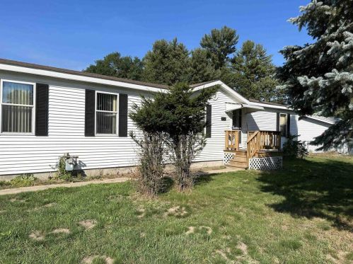 207 Quincy St, Friendship, WI 53934-9364