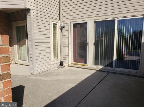 4637 Progress Ave, Harrisburg PA  17110-3933 exterior