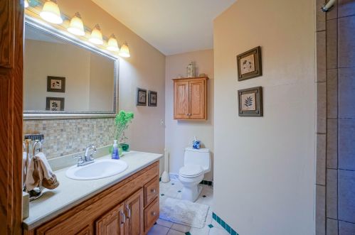 14460 Wilbur Dr, Waukesha WI  53151-5254 exterior